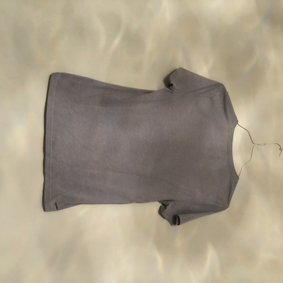 Adidas Tee - Picture 4 of 5